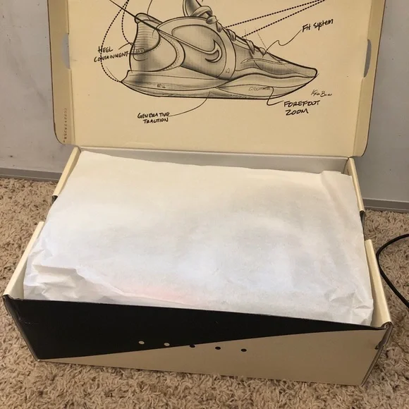 Nike Men's Kyrie Low 5 Black, White, and Red Basketball Shoes - Picture 9 of 10